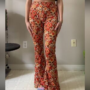 Floral flared pants